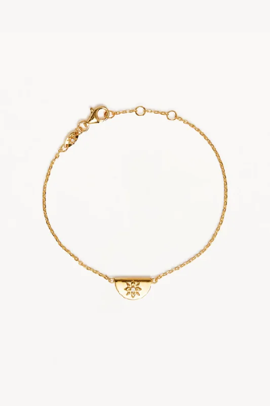 fashion bracelet for women -Lotus Bracelet 18k Gold Vermeil