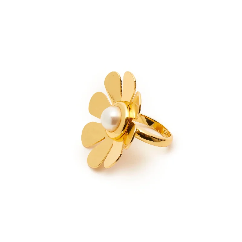 sterling silver ring for men -Daisy Cocktail Ring in Gold