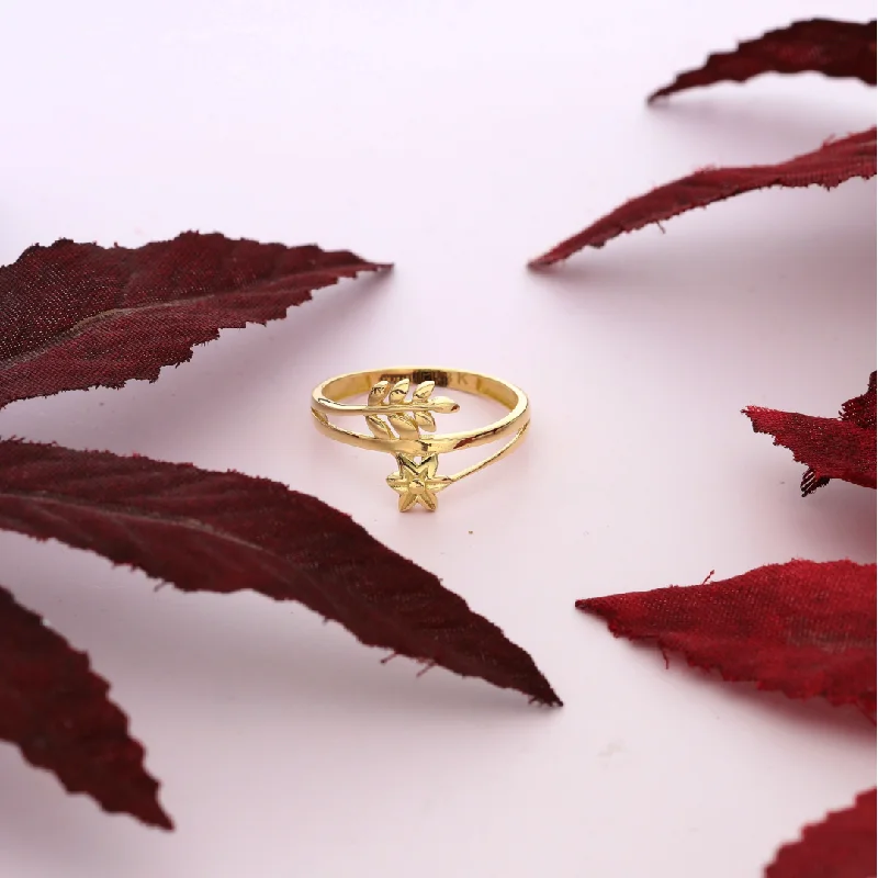 infinity ring for couples -Gold Star & Leaf Design Ring 18KT - FKJRN18K9235