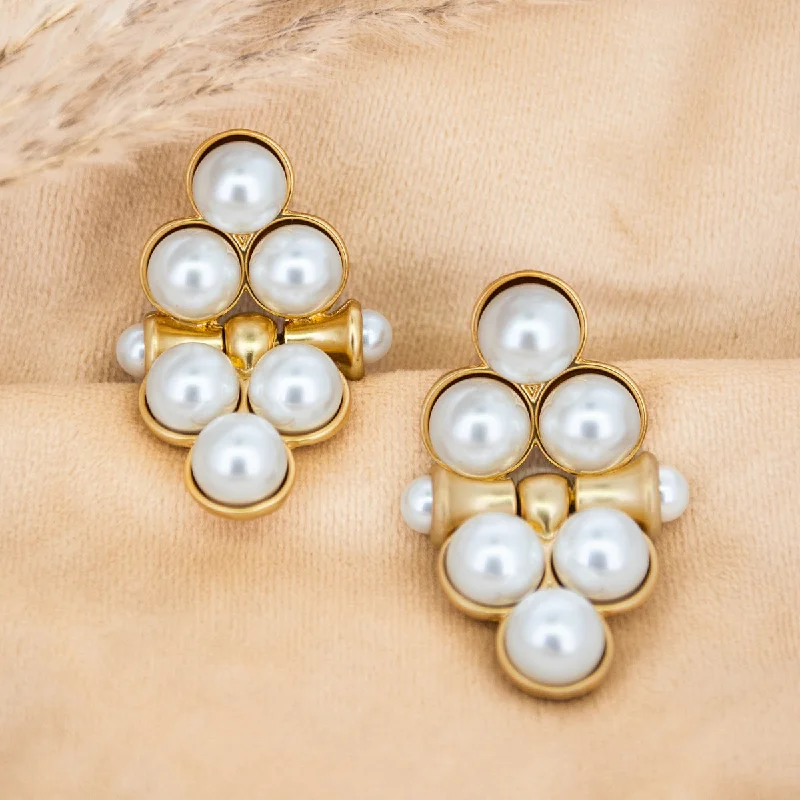 hoop earrings for sensitive ears -Embellished Pearls Earrings