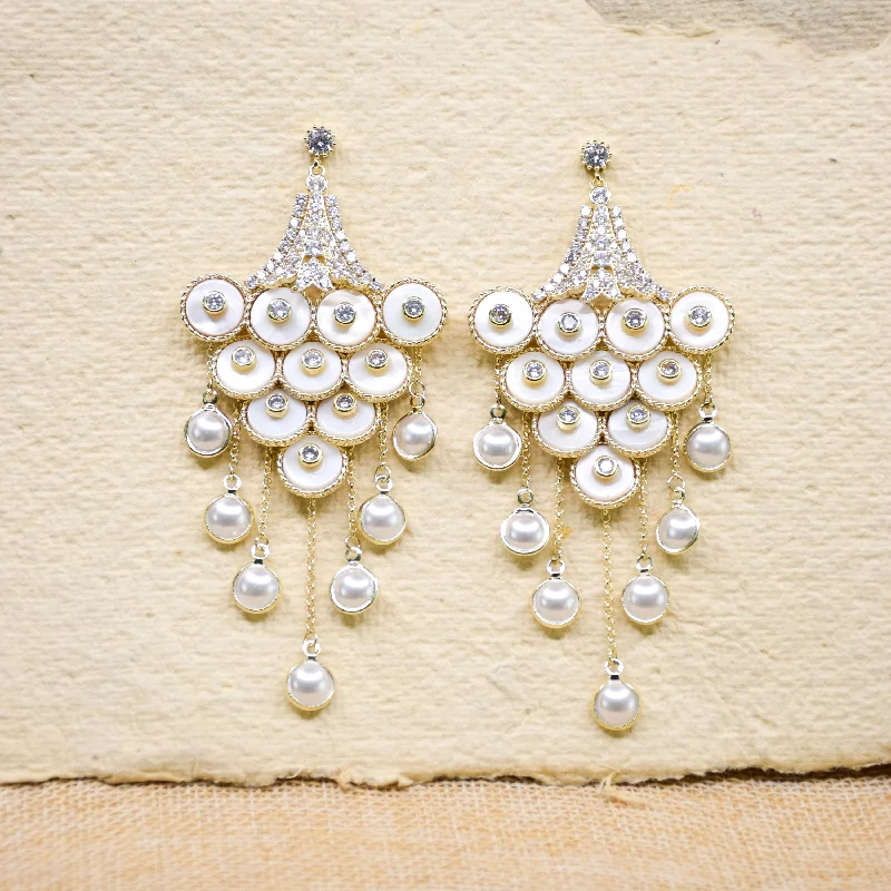 flower stud earrings for girls -Studded Wheels Pearl Earrings